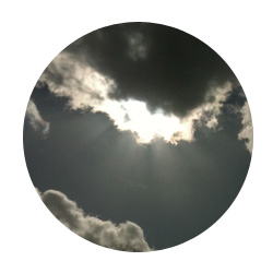 sherjc.com_clouds_break