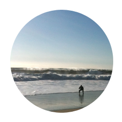 sherjc.com_giant_waves_j_awaiting_cir